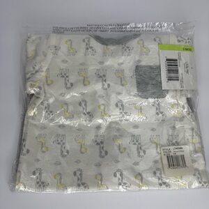 Little Me 3 Month Gender Neutral Heather Gray & Yellow - Jogger Set + Socks